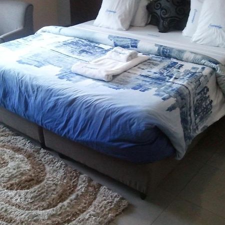 Crownedge Hotels Ікеджа Номер фото